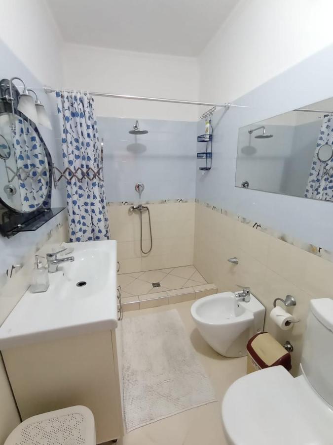 Trea Accomodations - 2 Bedrooms - Riviera With Private Parking Vlore Bagian luar foto