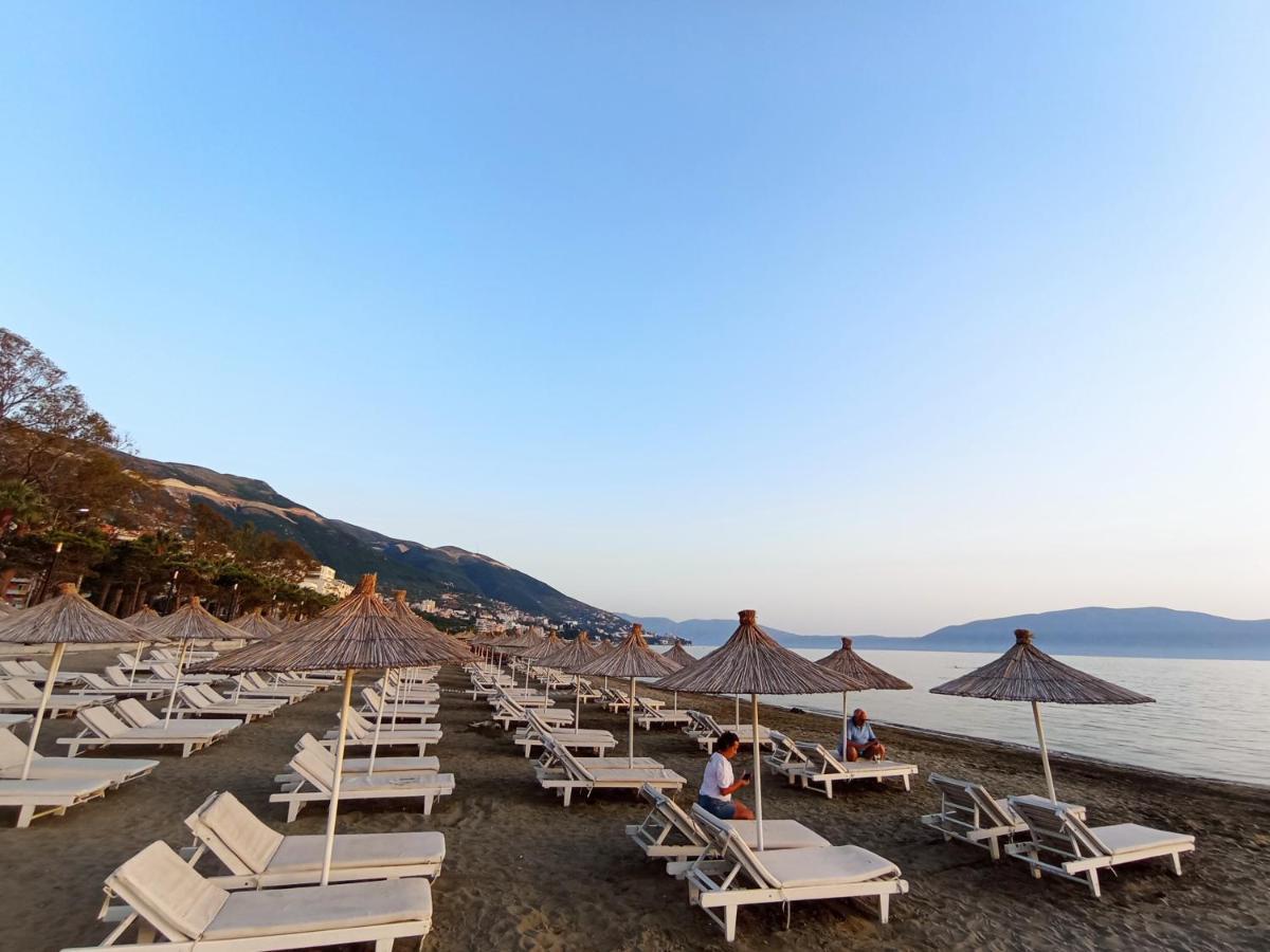 Trea Accomodations - 2 Bedrooms - Riviera With Private Parking Vlore Bagian luar foto